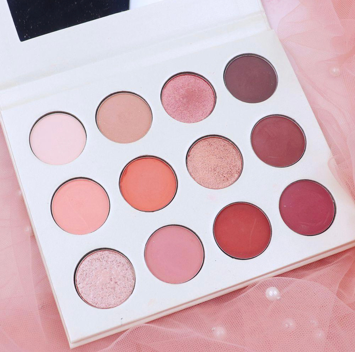 Rose Quartz Eyeshadow Palette